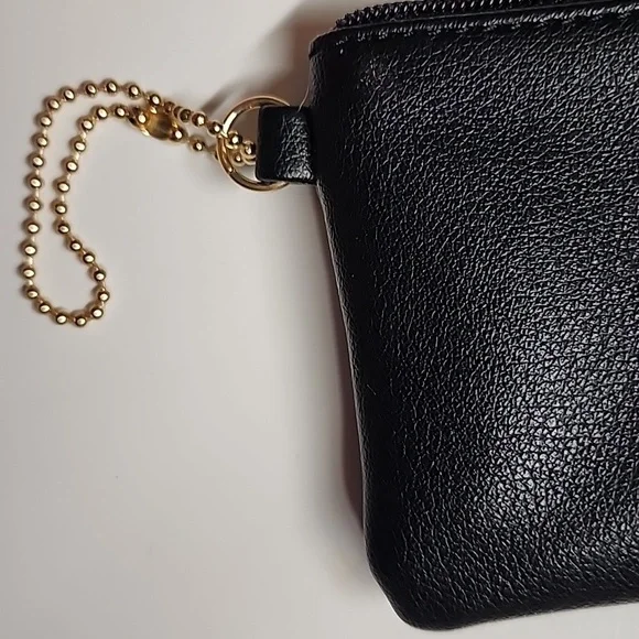 Juicy Couture black w/gold heart charm & Keychain wallet, change, card holder. - Picture 4 of 5